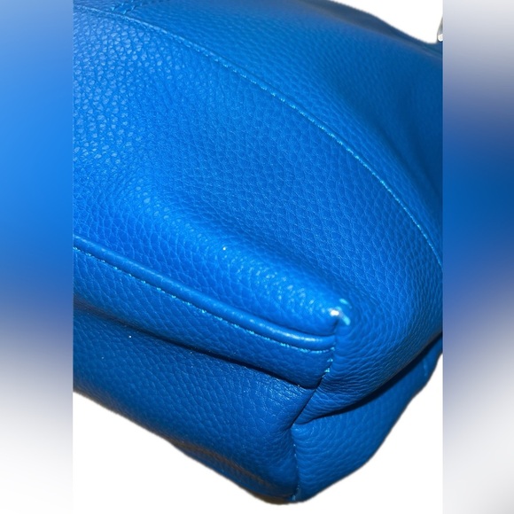 Jewell Thirty One Pebble Blue Cobalt Crossbody Large Tote with Strap - Picture 6 of 16